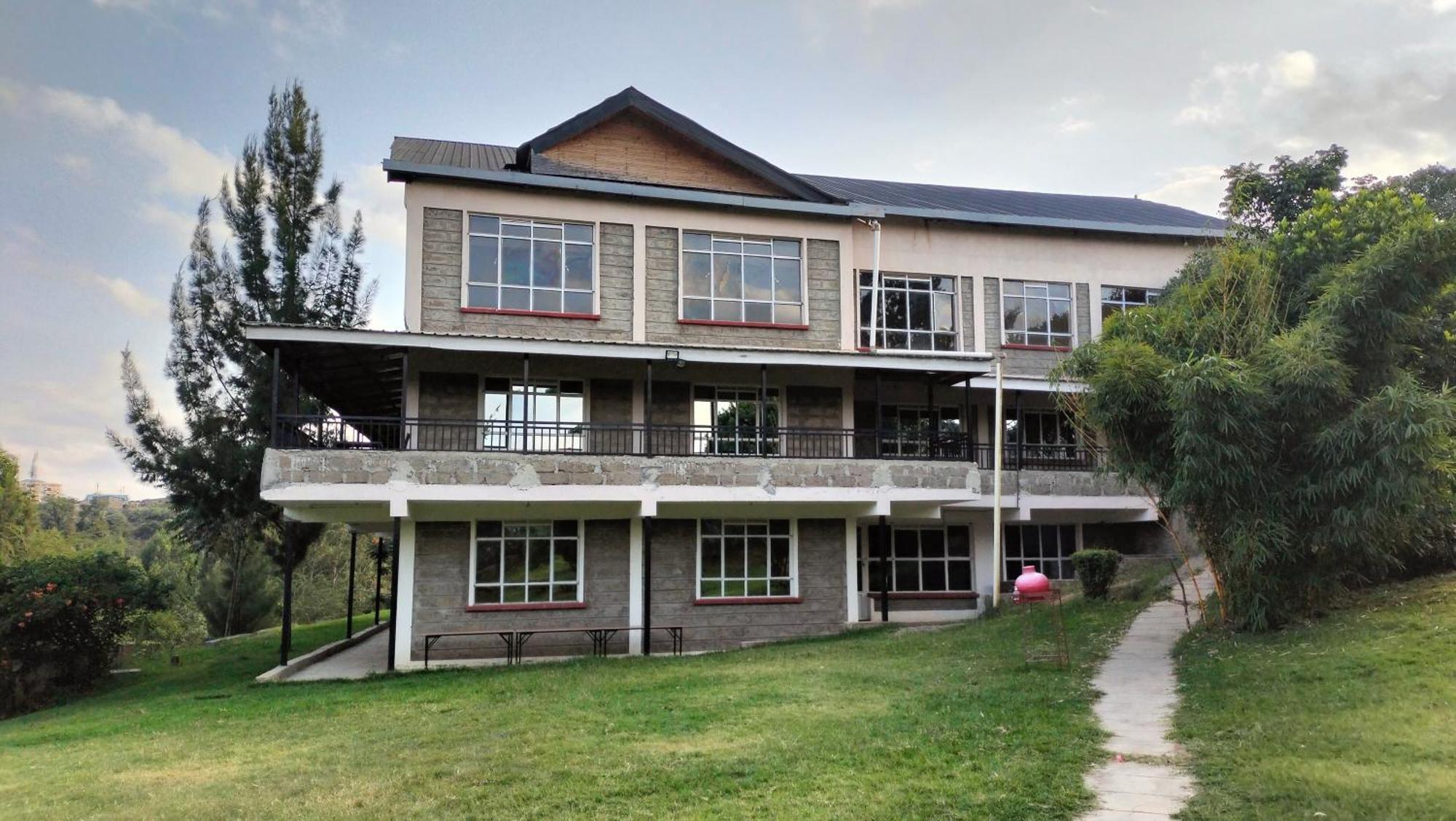 Esikar Gardens Hotel Narok Exterior photo